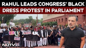 Rahul Gandhi Protest News | Rahul Gandhi Dons Black As Congress Stages Protest