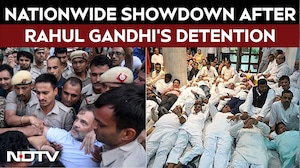 BJP vs Congress Over NEET Protests | Nationwide Showdown After Rahul Gandhi's Detention