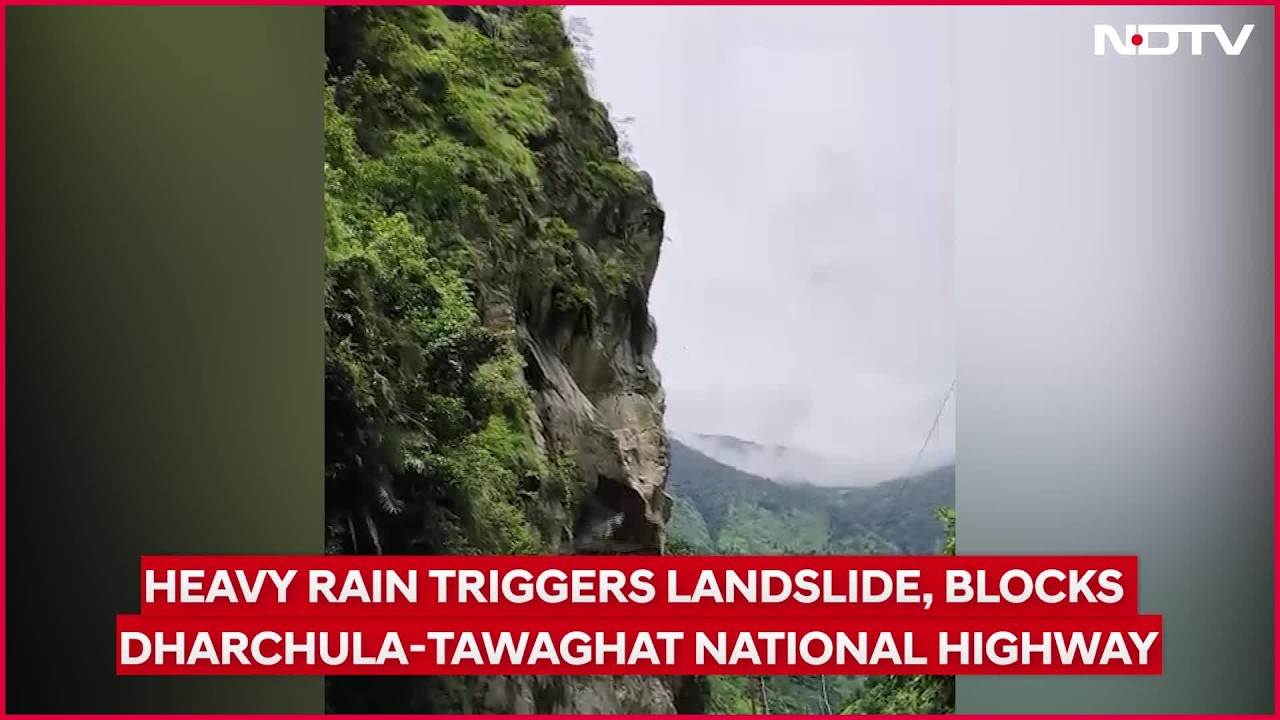 Heavy Rain Triggers Landslide, Blocks Dharchula-Tawaghat National Highway