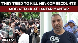 NEET Protest | Delhi Cop Recounts Alleged Mob Attack At Jantar Mantar: 'They Tried To Kill Me'