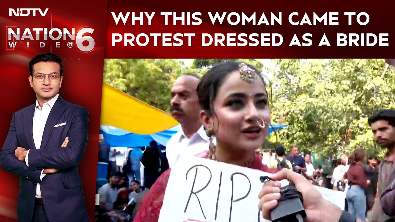 CJP Protest: Why This Woman Came to Jantar Mantar Dressed as a Bride