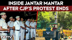 Jantar Mantar Cleared After CJP Ends Student Protest Following Pradhan's Resignation