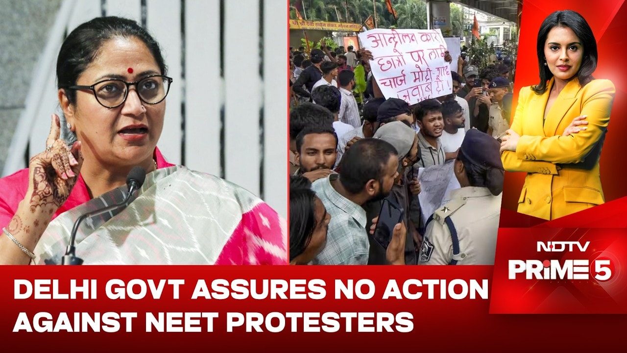 Delhi Govt Assures No Action Against NEET Protesters, Reviews Arrests | Relief For NEET Protesters