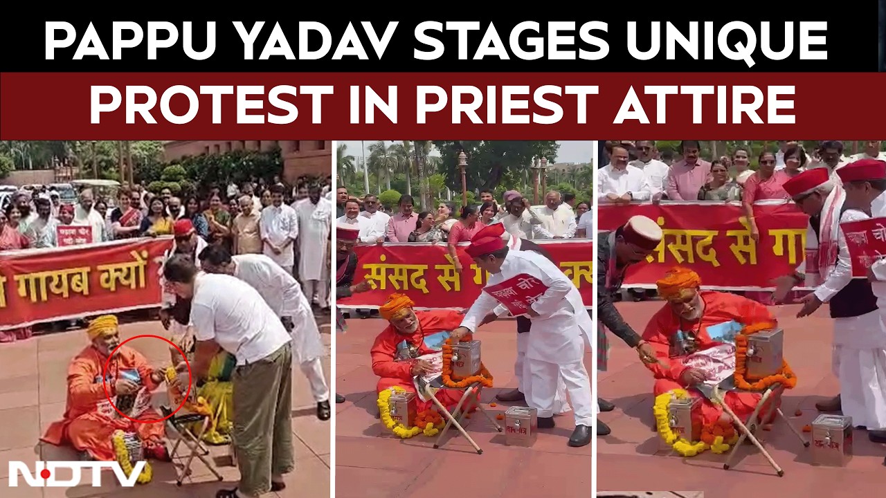 Parliament News | Pappu Yadav Dresses As Priest, Performs 'Chanda Chori' Skit In Unique Protest