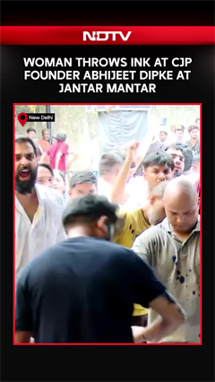 CJP Protest News | Ink Attack On CJP Founder Abhijeet Dipke During Jantar Mantar Protest