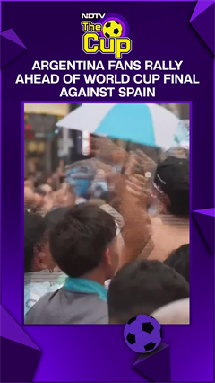 Argentina Fans Take Over Times Square Ahead Of FIFA World Cup 2026 Final Vs Spain