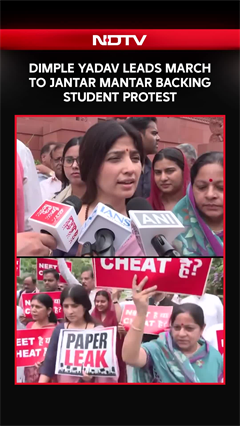 SP MPs March From Parliament To Jantar Mantar Backing Student Protest