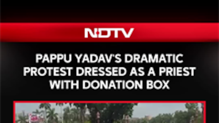 Pappu Yadav Dresses as Priest, Stages Donation Box Protest | Rahul Gandhi Reacts