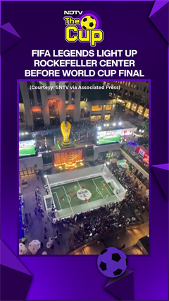 FIFA Legends Light Up Rockefeller Center Before World Cup Final