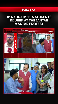 Health Minister JP Nadda Meets Students Injured At Jantar Mantar Protest Site