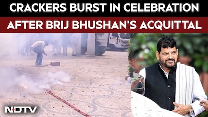 Crackers Burst At Brij Bhushan&rsquo;s House After Acquittal In Wrestlers' Harassment Case