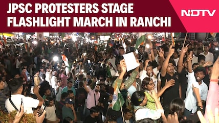 Jharkhand Protest | Protest Over Exam Irregularities Continues As Students Hold Flashlight March