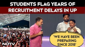 UP Students Raise Paper Leaks, Scorecards And Normalisation Issues With Rahul Gandhi