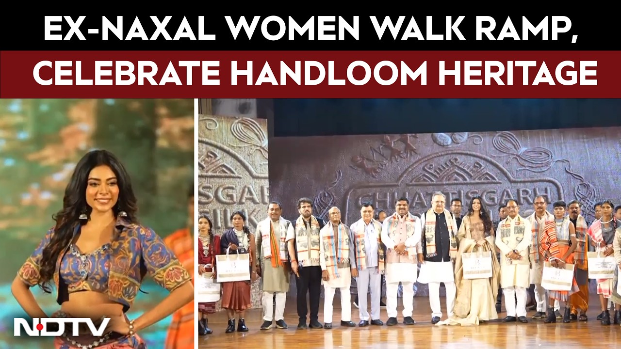 Former Women Naxals Walk Ramp In Raipur, Celebrate Chhattisgarh's Handloom Heritage
