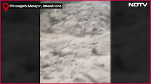 "Bhaago, Bhaago...": Heavy Rains Triggers Flash Floods In Munsyari, Uttarakhand