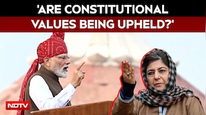 Mehbooba Mufti On Independence Day: &lsquo;Are Constitutional Values Being Upheld?&rsquo;