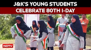 J&K&rsquo;s Young Students Celebrate 80th Independence Day With Indian Army