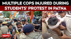 Bihar News: Multiple Police Officers Injured As BPSC Protest Turns Tense In Patna