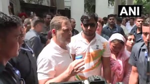 उनके शरीर के अंदर 200 से ज़्यादा छर्रे हैं :  राहुल गांधी