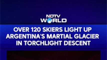 Over 120 Skiers Carrying Torches Descend Argentina&rsquo;s Martial Glacier