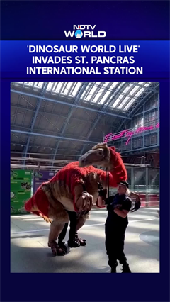 'Dinosaur World Live' Invades St. Pancras International Station