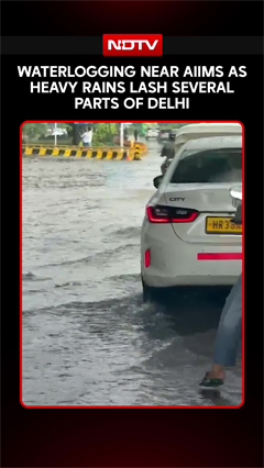 Delhi NCR News | Waterlogging Outside AIIMS As Heavy Rains Lash Several Parts Of Delhi