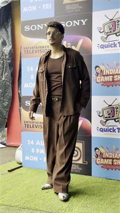 Prince Narula Keeps It Cool And Stylish During Shoot