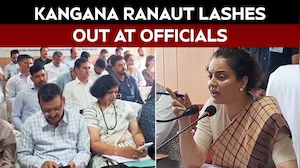 "Lazy, Incompetent": Kangana Ranaut's Fiery Exchange With Officials In Mandi
