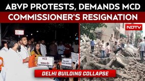 Delhi Building Collapse | ABVP Protest Over Building Collapse, Demand MCD Commissioner&rsquo;s Resignation