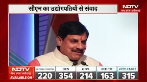 दुबई में सीएम मोहन यादव का उद्योगपतियों से संवाद