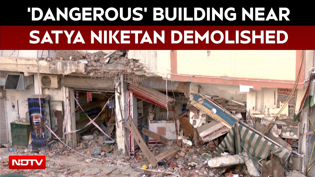 Delhi News | Demolition Resumes At Building Declared ‘Dangerous’ Near Satya Niketan Collapse Site
