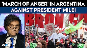 Argentina&rsquo;s &ldquo;March Of Anger&rdquo; Draws Hundreds In Buenos Aires Against President Milei Policies