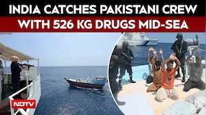 India Pakistan | Coast Guard Captures 5 Pakistanis With 526 Kg Drugs Worth ₹3,000 Cr In Arabian Sea