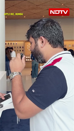 iPhone 18 Pro, Pro Max Go On Sale: Launch Day At Apple BKC, Mumbai