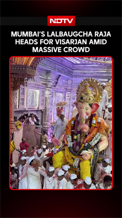 Mumbai&rsquo;s Lalbaugcha Raja Heads For Visarjan Amid Massive Crowd Of Devotees