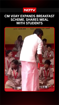 CM Vijay Eats Food With Students As Tamil Nadu Expands Kamarajar Breakfast Scheme For Classes 6-8
