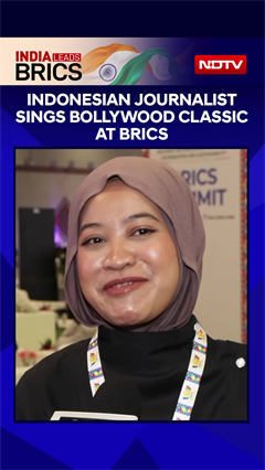 'Jab Koi Baat Bigad Jaye': Indonesian Journalist Sings Bollywood Classic At BRICS