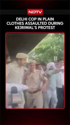 On Camera: Delhi Cop In Plain Clothes Thrashed By AAP Workers During Party's Protest
