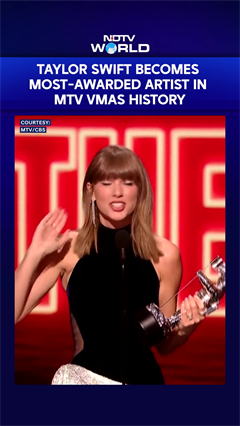 Video: Taylor Swift Becomes Most-Awarded Artist in MTV VMAS History