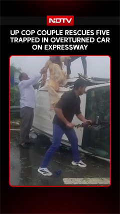 Uttar Pradesh News | Cop Couple Rescues Five Trapped In Overturned Car On Lucknow-Agra Expressway