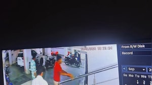 पटना में पूर्व पार्षद पर शूटआउट का CCTV आया सामने