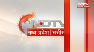 Dewas Bus Accident: टायर फटा और बस पलटी, 30-40 लोग थे सवार! Breaking News | Latest News