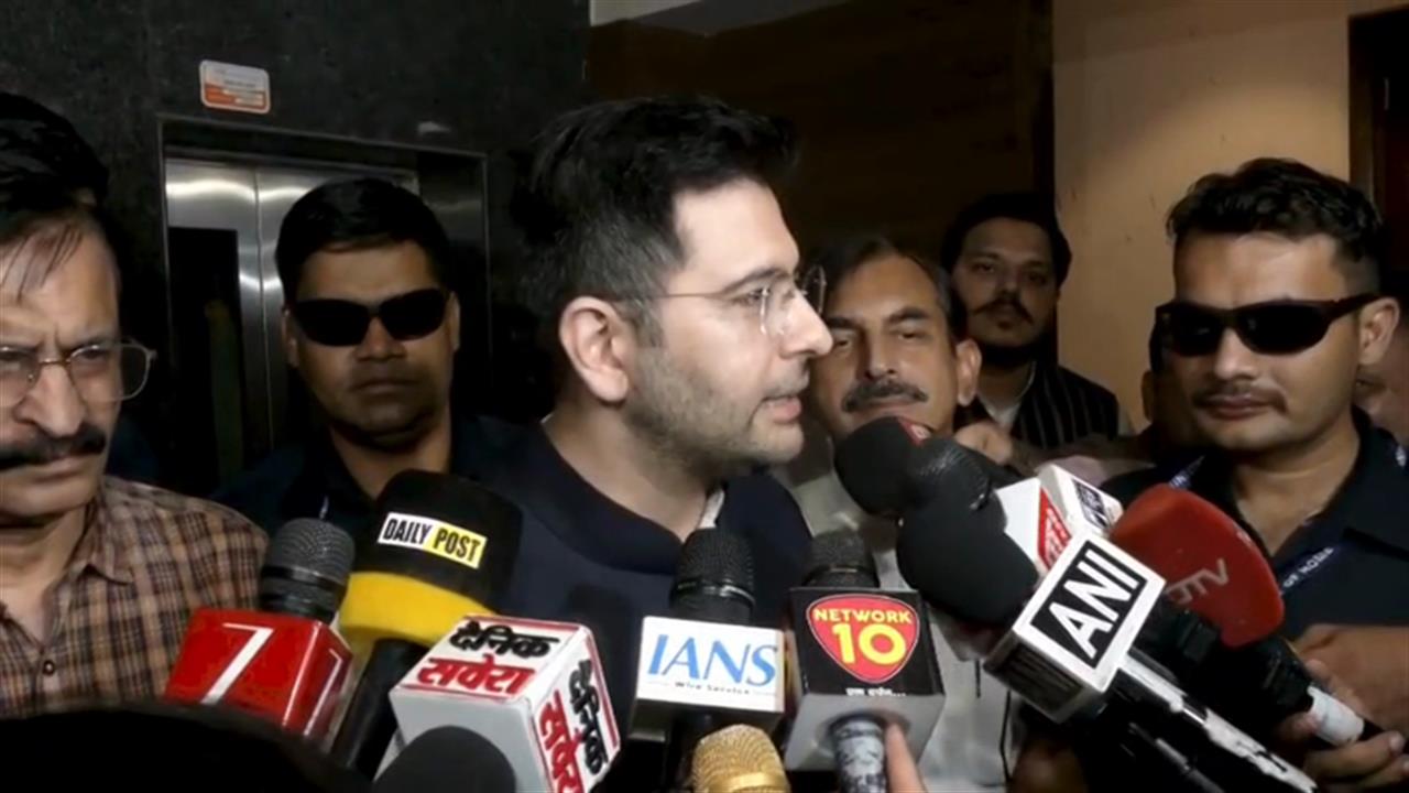 'AAP को सपनों में भी दिखता हूं', राघव चड्ढा का तीखा हमला