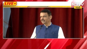 अभिजात मराठी भाषा सप्ताह कार्यक्रम, विकासाकडे जायचं असेल तर मातृभाषेचा आग्रह महत्वाचा- CM Fadnavis