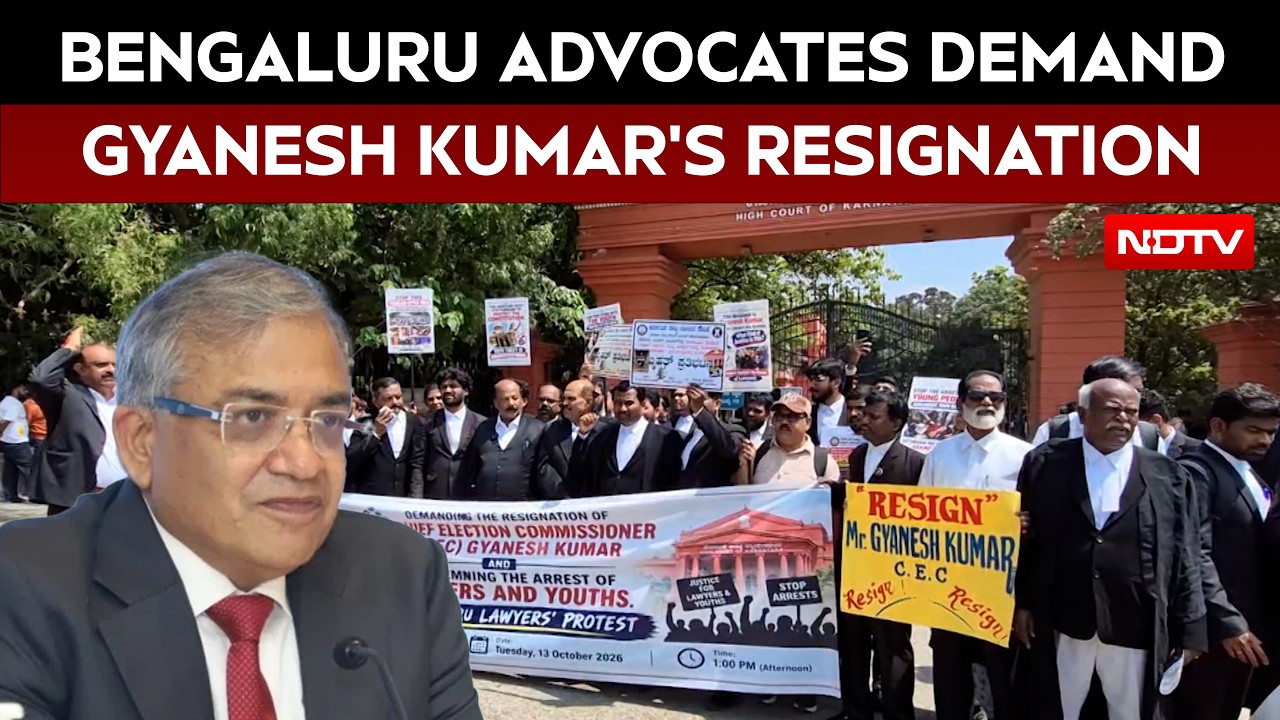 Bengaluru Advocates Protest Outside Karnataka High Court, Demand Gyanesh Kumar's Resignation