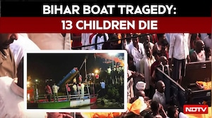 Bihar Boat Tragedy | Several Children Among 13 Killed As Boat Overturns In Ganga In Bihar