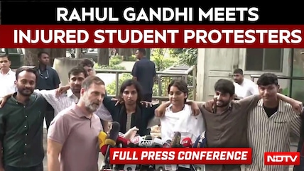 Rahul Gandhi Meets Injured Student Protesters After CJP's Delhi Protest At Jantar Mantar