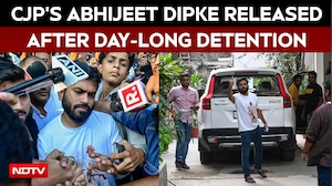 Abhijeet Dipke Released After Day-Long Detention As Court Grants Relief | First Visuals Out