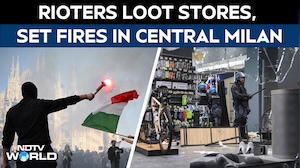 Milan Riots | Rioters Loot Stores, Set Fires in Central Milan During Cost-of-Living Protest