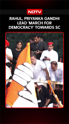 Rahul, Priyanka Gandhi Lead INDIA Bloc's 'March For Democracy' Towards Supreme Court